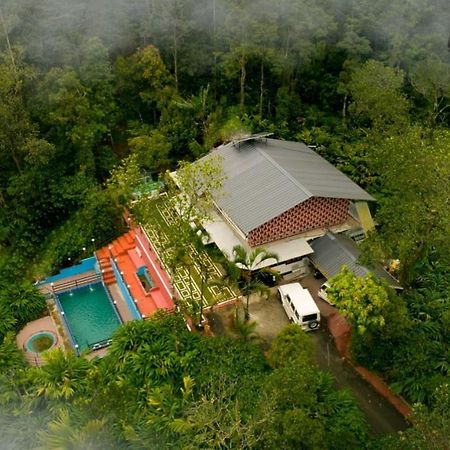 Arabian Holiday Resort With Swimming Pool In Idukki Calvary Mount Extérieur photo