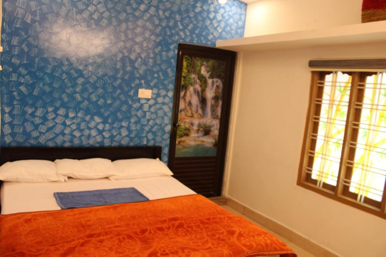 Arabian Holiday Resort With Swimming Pool In Idukki Calvary Mount Extérieur photo
