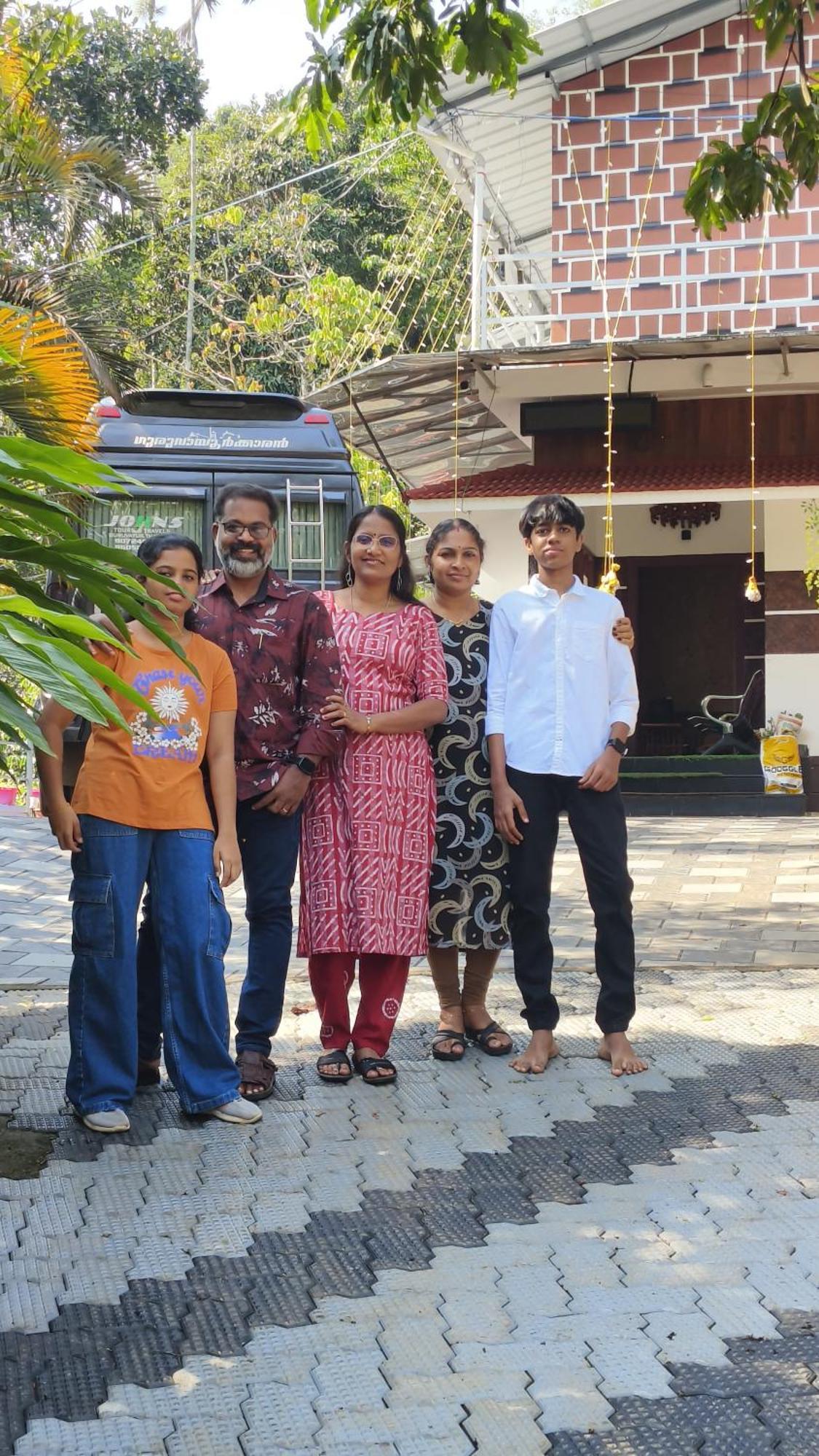 Arabian Holiday Resort With Swimming Pool In Idukki Calvary Mount Extérieur photo