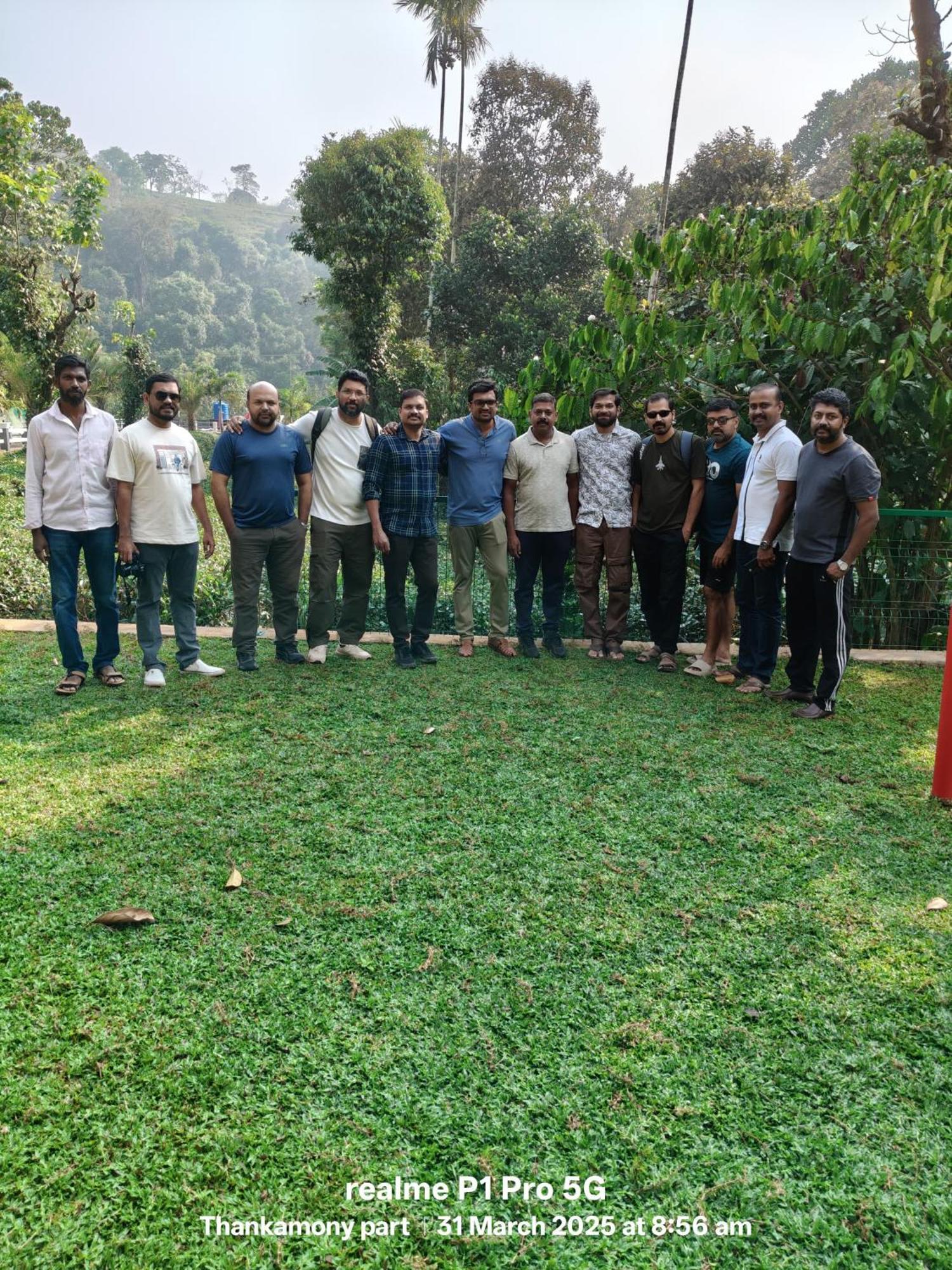 Arabian Holiday Resort With Swimming Pool In Idukki Calvary Mount Extérieur photo